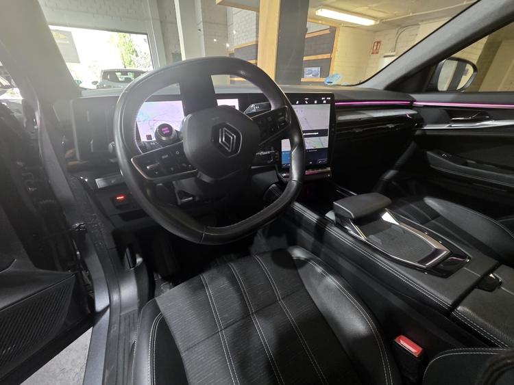 Renault Austral TECHNO E TECH FULL HYBRID 200CV foto 6